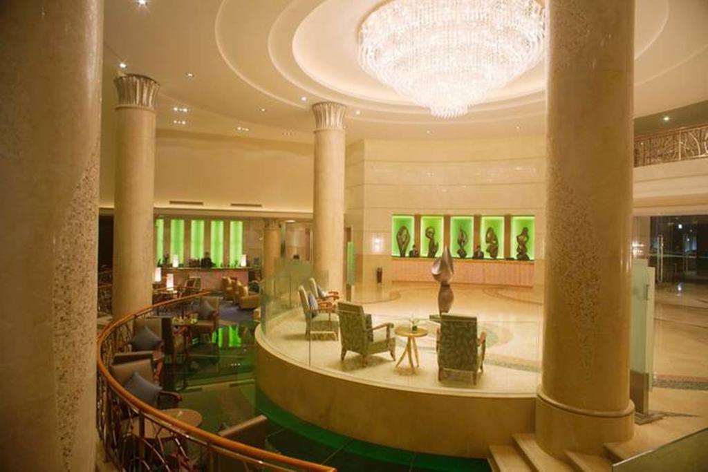 New Century Grand Hotel Кайфын Экстерьер фото