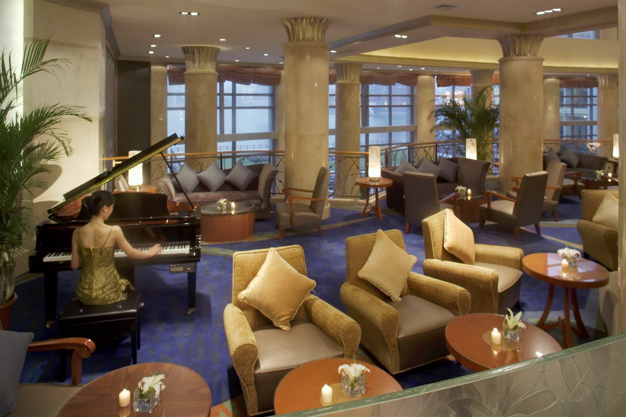 New Century Grand Hotel Кайфын Экстерьер фото